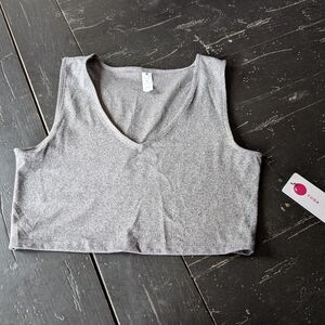 NWT Yogalicious Grey XL Pure Cloud Lola Muscle Tank Crop V-neck Athleisure